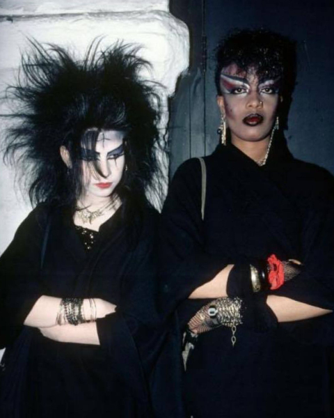 London Batcave Nightclub  goth makeup inspiration